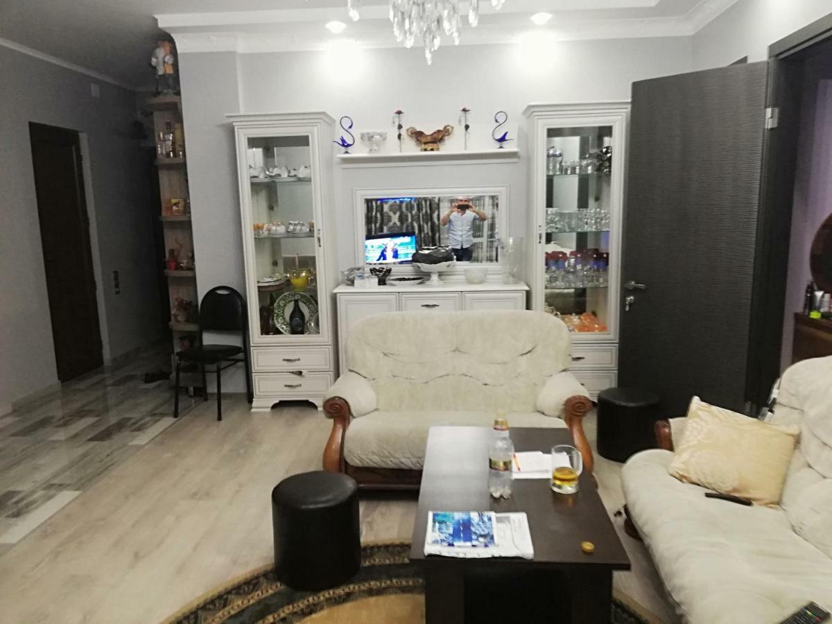 Apartment Irina Batumi Exterior foto